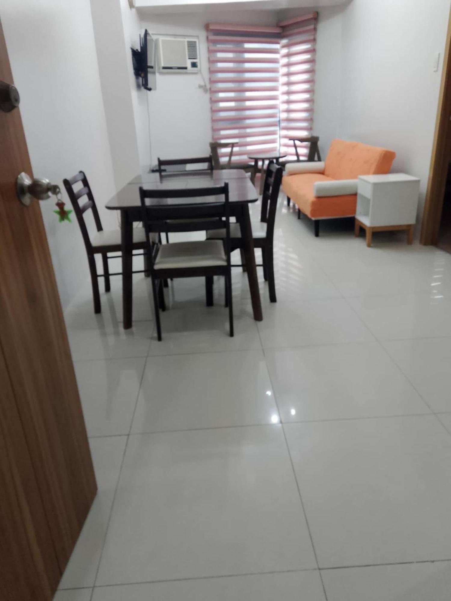 Roxas Blvd Stunning Studio Condo Near Us Embassy Маніла Екстер'єр фото